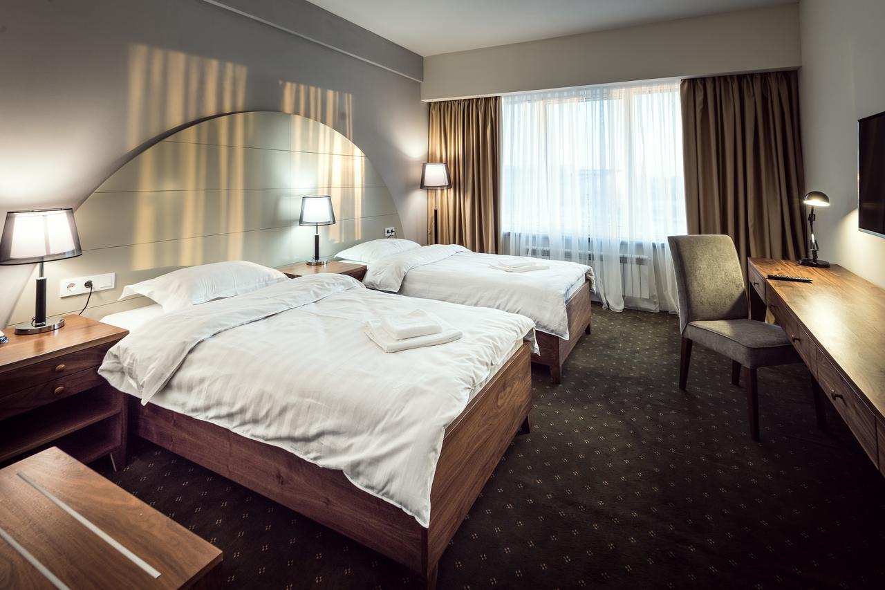 The Square Hotel Astana Luaran gambar
