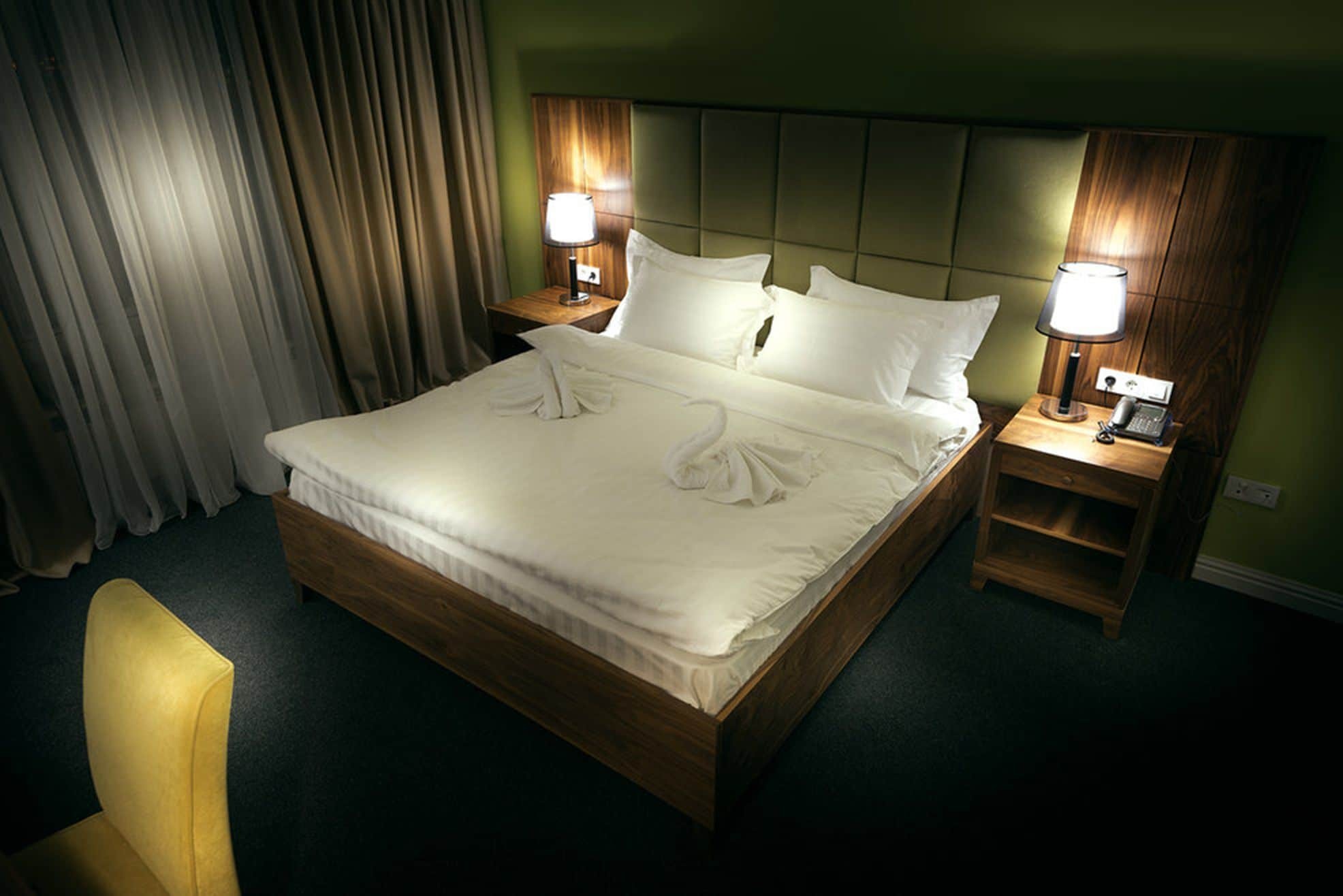 The Square Hotel Astana Luaran gambar