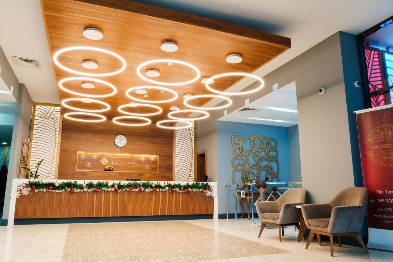 The Square Hotel Astana Luaran gambar