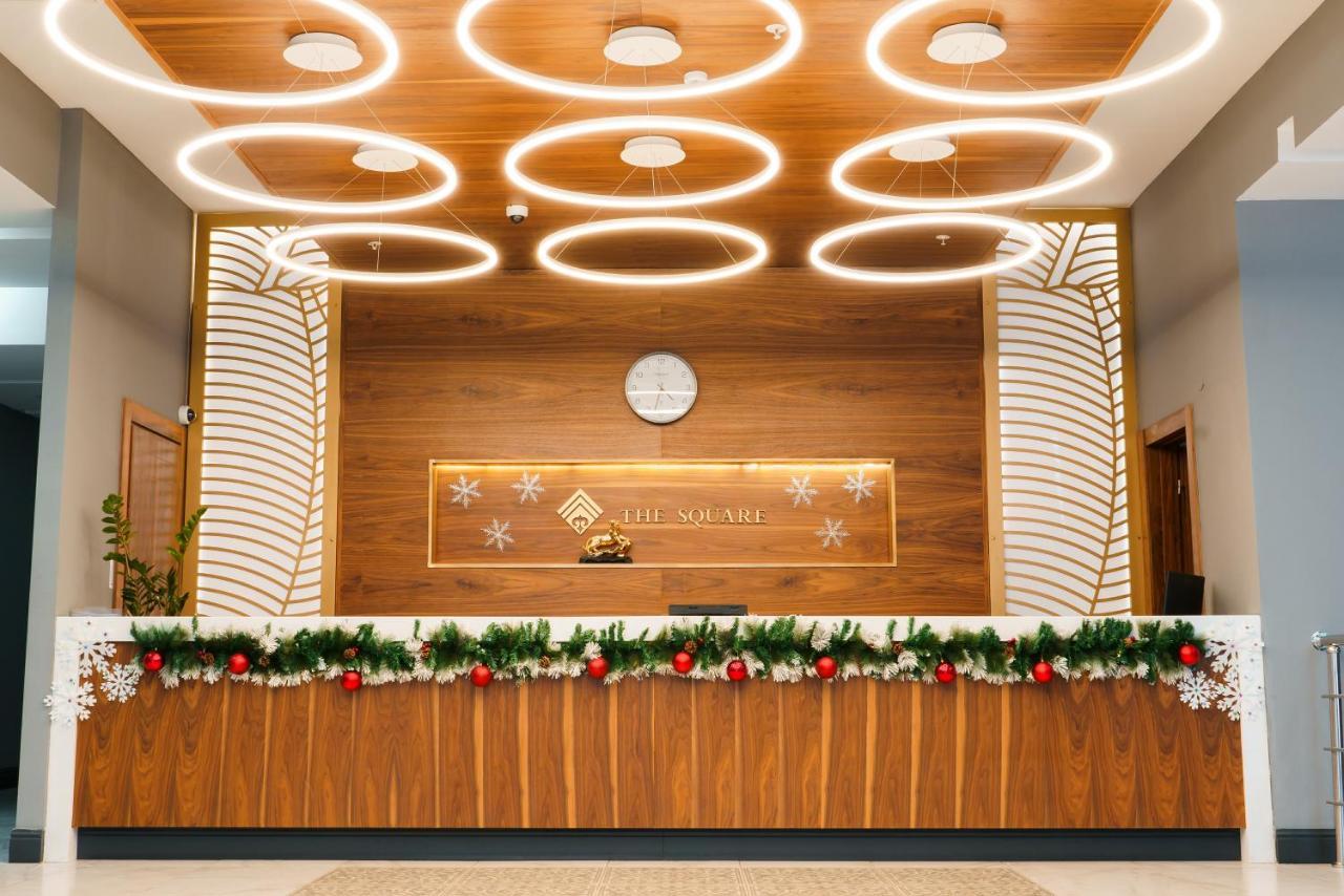 The Square Hotel Astana Luaran gambar
