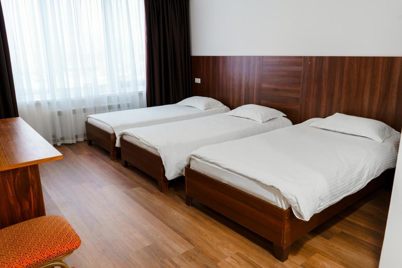 The Square Hotel Astana Luaran gambar