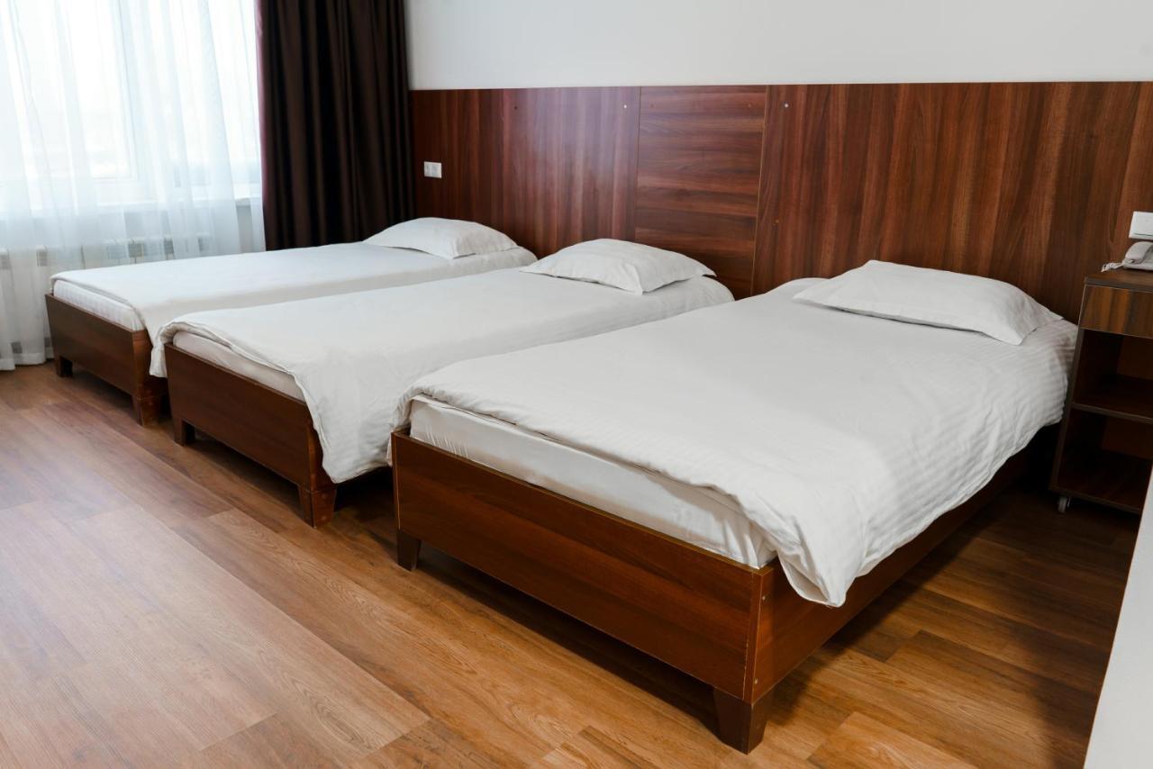 The Square Hotel Astana Luaran gambar